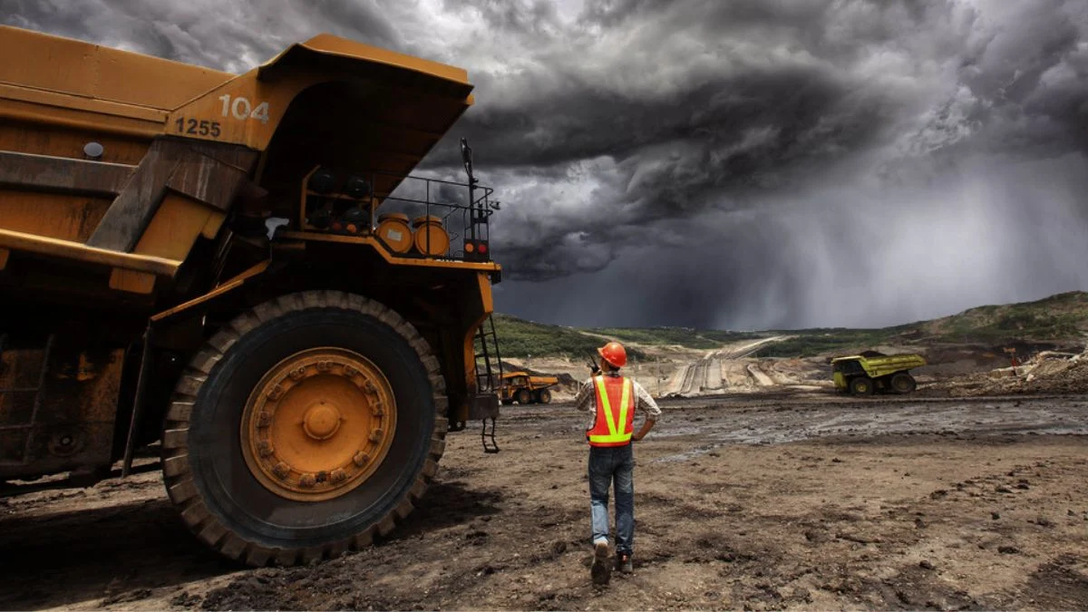 Mining dump truck